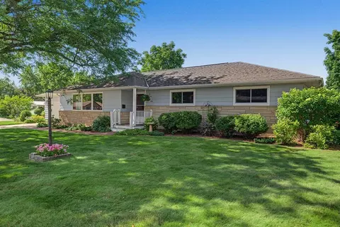 300 Sherry, Viroqua, WI 54665