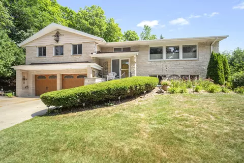 818 E Badger, West Bend, WI 53095
