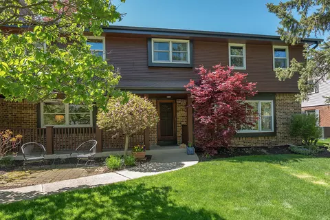 6411 N Bittersweet, Glendale, WI 53217
