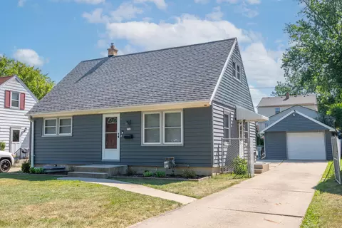 158 N 92nd, Milwaukee, WI 53226