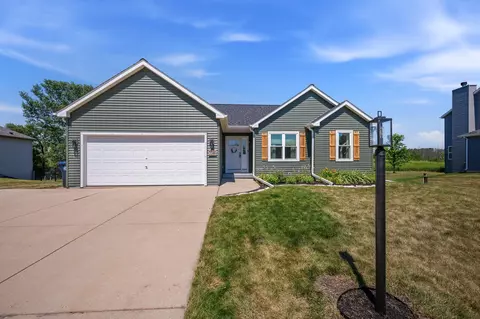 w1066 Audubon Park Drive, Ixonia, WI 53036