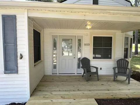 34123 Oakwood, Burlington, WI 53105