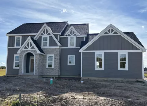 9333 W Cob, Mequon, WI 53097
