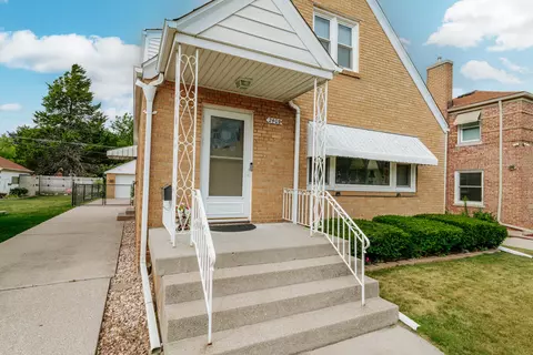 2408 Mitchell, Racine, WI 53403