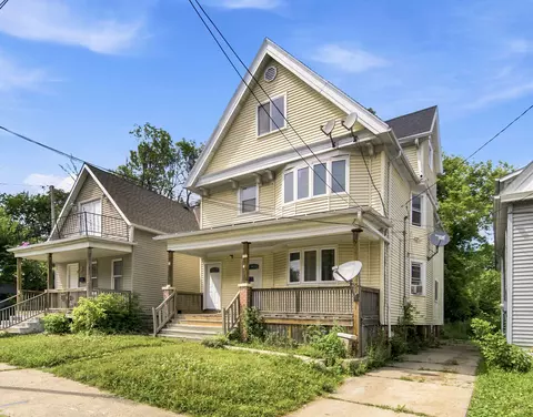 126 W Concordia #128, Milwaukee, WI 53212