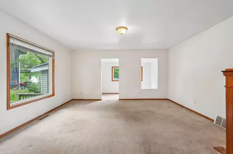 115 E Lk, Richfield, WI 53017 photo 11