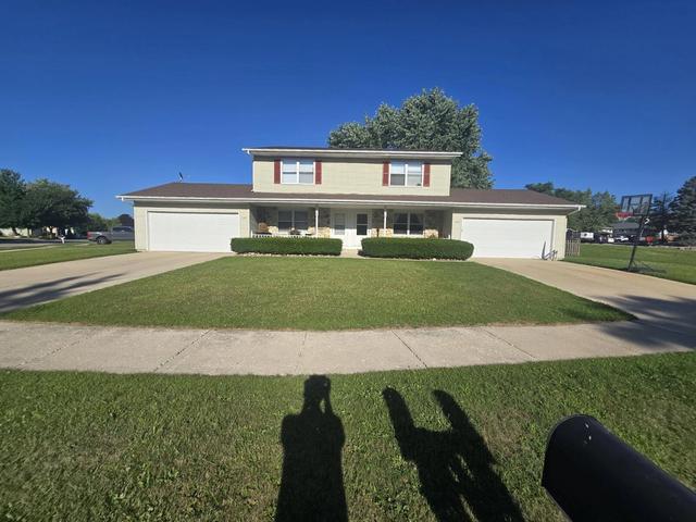 1547 Briarwood #1543, Hartford, WI 53027