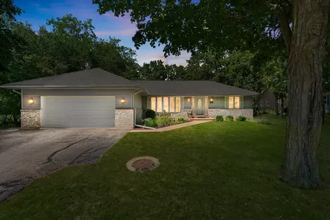 118 Hillview, Williams Bay, WI 53191
