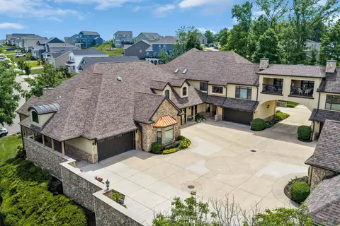 1800 La Salle #2, Lake Geneva, WI 53147