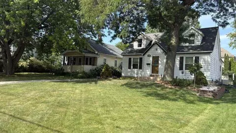 3167 S 84th, Milwaukee, WI 53227