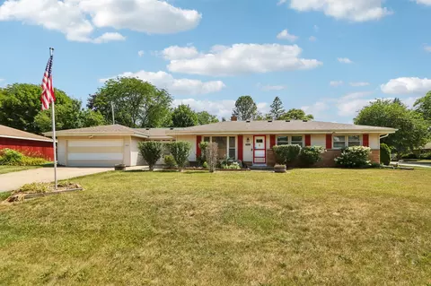 5665 W Range, Brown Deer, WI 53223