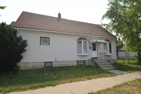 1235 Monroe, South Milwaukee, WI 53172