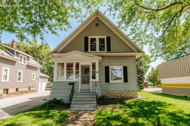 34 W Scott, Fond Du Lac, WI 54937