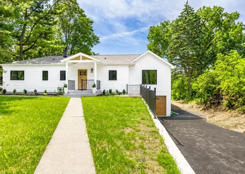 n1189 Tombeau Road, Bloomfield, WI 53128