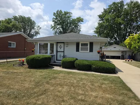 3244 Debra, Racine, WI 53403