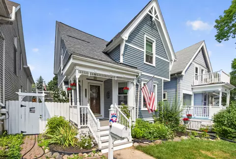 3463 N Bartlett, Milwaukee, WI 53211