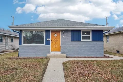 8610 W Potomac, Milwaukee, WI 53225