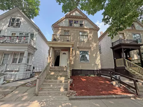 1556 S 24th #1558, Milwaukee, WI 53204