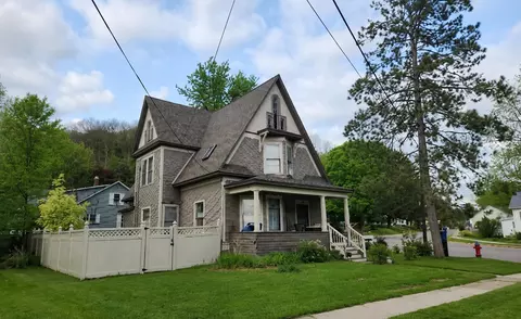 776 E Haseltine, Richland Center, WI 53581