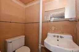 Bath - 5180 Monches, Colgate, WI 53017 photo 1 of 4