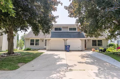 507 Maple #B, Grafton, WI 53024