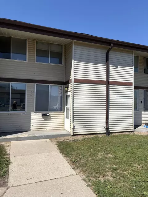 8842 N 95th #H, Milwaukee, WI 53224