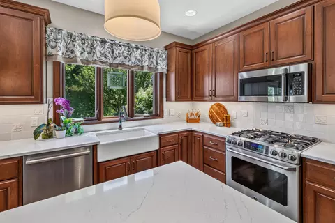 Kitchen - 6622 N Kurey, Appleton, WI 54913 photo 3 of 4