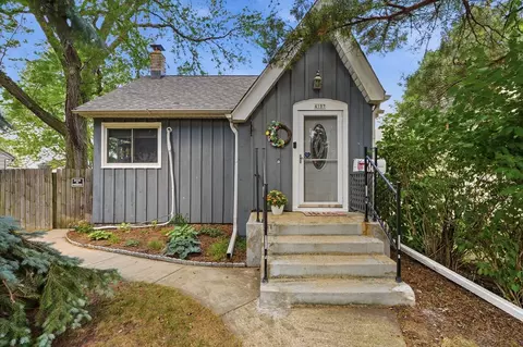 4107 S 2nd, Milwaukee, WI 53207