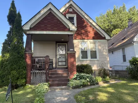 4658 N 38th, Milwaukee, WI 53209