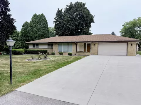 n81w15328 Hilltop, Menomonee Falls, WI 53051