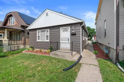 2030 S 77th, West Allis, WI 53219