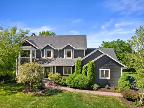 2088 Lower Rdg, Port Washington, WI 53074