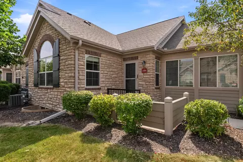 Exterior - 2301 E Sienna, Appleton, WI 54913 photo 2 of 4