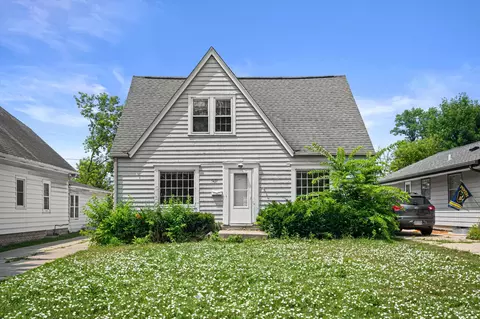 5437 N Bethmaur, Glendale, WI 53209