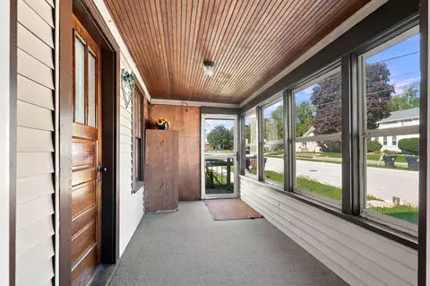 213 E Centralia, Elkhorn, WI 53121