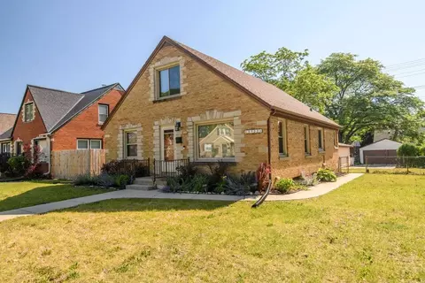 5122 N 65th, Milwaukee, WI 53218