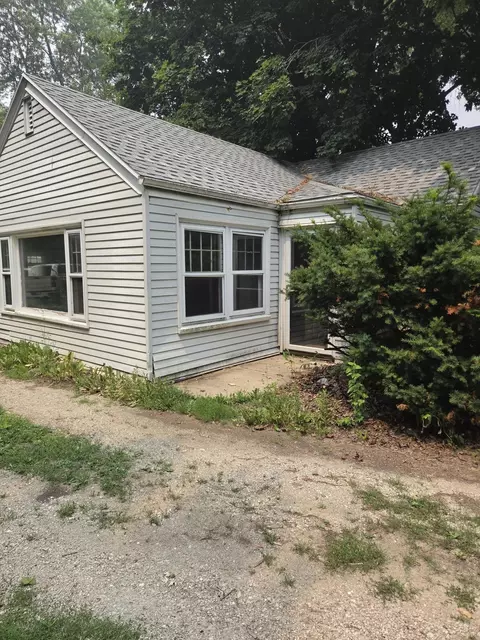 210 S Newman, Mount Pleasant, WI 53406