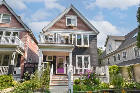 824 E Auer #A, Milwaukee, WI 53212