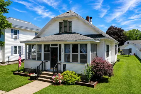 320 N Wacouta, Prairie Du Chien, WI 53821