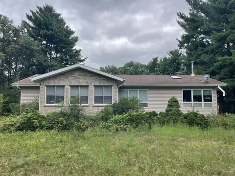 w5550 Oakdale Drive, Germantown, WI 53950