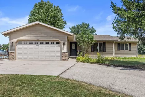 n6640 Laural Road, Sugar Creek, WI 53121