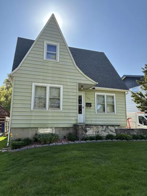6608 N 54th, Milwaukee, WI 53223