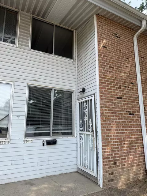 8941 N Swan #C, Milwaukee, WI 53224