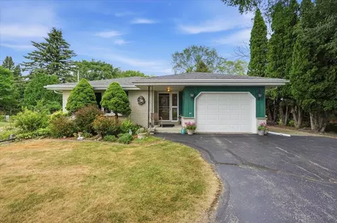 3444 E County Line, Oak Creek, WI 53154