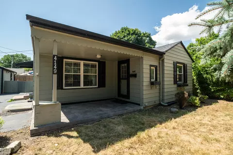 4149 S Whitnall, Milwaukee, WI 53207