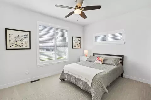 Bedroom - 2929 Mendota, Summit, WI 53066 photo 2 of 4