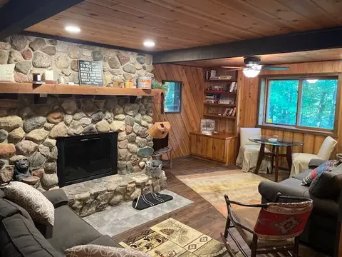 Living - W6230 Olivia, Crivitz, WI 54114 photo 6 of 6