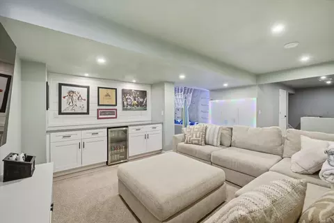 Living - 35123 Yahara, Summit, WI 53066 photo 2 of 3