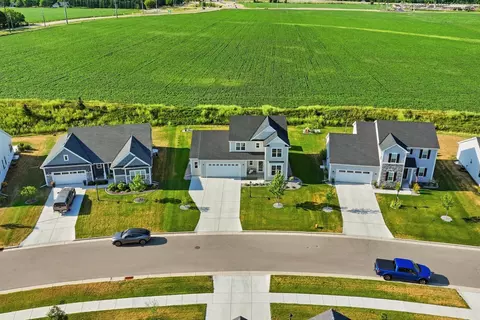 View/Area - 35123 Yahara, Summit, WI 53066 photo 3 of 6
