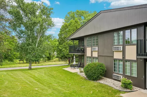 21 Matterhorn #12, Geneva, WI 53147